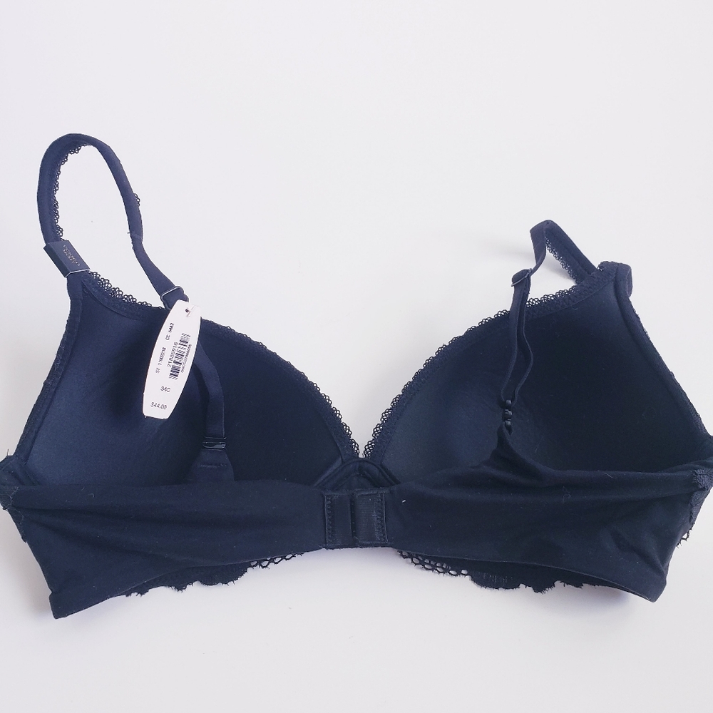 Victoria's Secret Body By Victoria No Wire New Bra - Picture 4 of 8